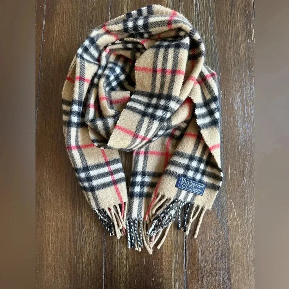Vintage Burberry nova check scarf - Picture 4 of 13